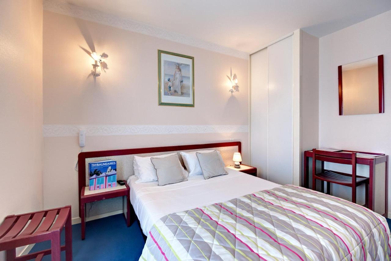 Hotel Sables D'O Et Son Restaurant Le 16 Bis Les Sables-dʼOlonne Eksteriør billede